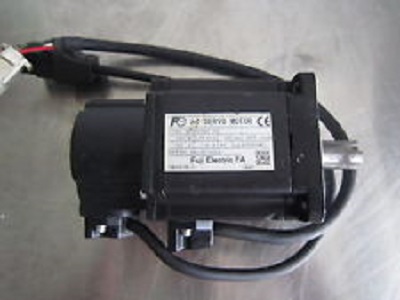 FUJI AC SERVO MOTOR (GYS201DC2-T2C)