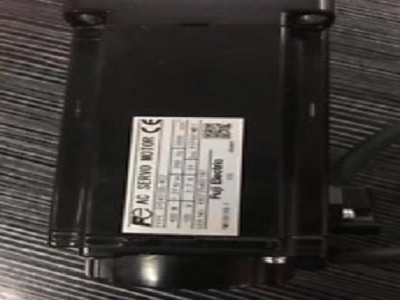 FUJI AC SERVO MOTOR (GYS401D5-RC2)