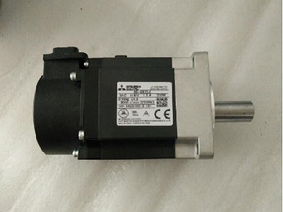 MITSUBISHI AC SERVO MOTOR (HG-KR23J)