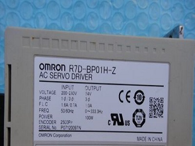 OMRON AC SERVO DRIVER (R7D-BP01H-Z)