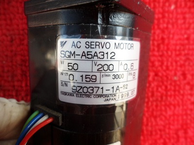 YASKAWA AC SERVO MOTOR (SGM-A5A312)