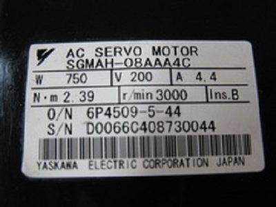 YASKAWA AC SERVO MOTOR (SGMAH-08AAA4C)