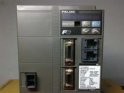 FUJI AC SERVO DRIVER (RYC751C3-VVT2)